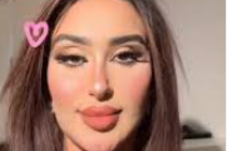 Lien vidéo Telegram Donia Somrani Full 1080p HD, Ses lèvres sexy rendent les hommes tellement excités qu'ils ne peuvent plus se retenir