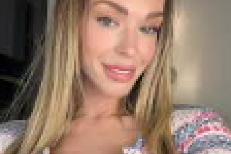 Linda Lanuu Telegram Link Viral Full HD, Son corps sexy fait que beaucoup de gens ne peuvent pas résister.