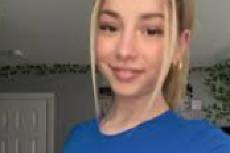 Vidéo virale complète de Kira Pregiato sur Telegram, ses gros seins rendent les hommes impuissants : téléchargez-la avant qu'elle ne soit supprimée !